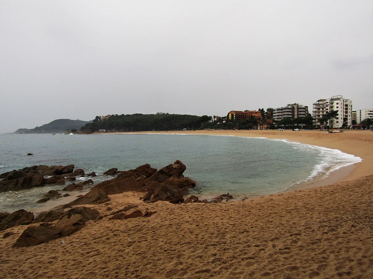 Platja de Lloret de Mar, Lloret de Mar, Catalonia, España — 6