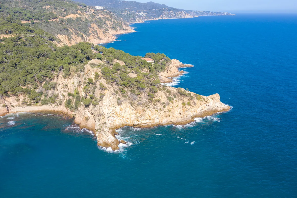 Cala Pola Beach, Tossa de Mar, Spanish Mediterranean, Spain — 3