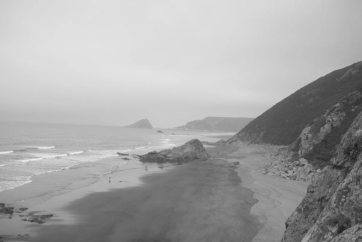 Plage de Los Quebrantos, Soto del Barco, Asturias, Espagne — 2