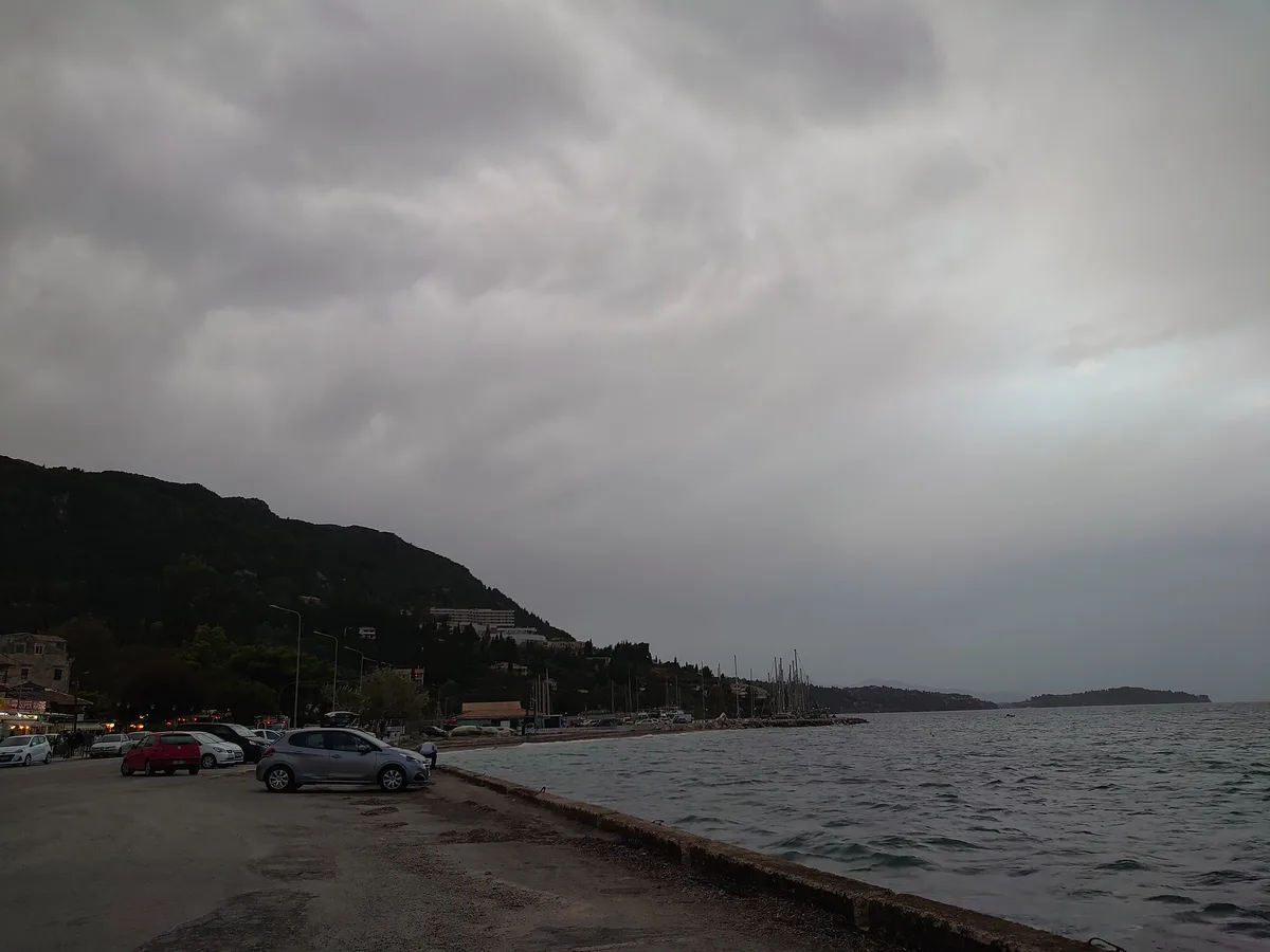 Playa de Benitses, Achilleio, Ionian Islands, Grecia — 3