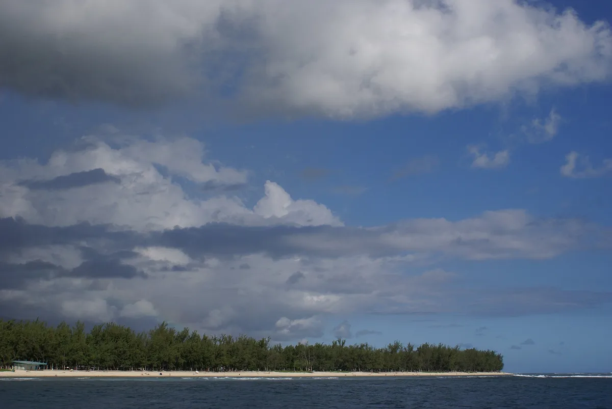 Hermitage Beach, Saint-Paul, Réunion, France — 5