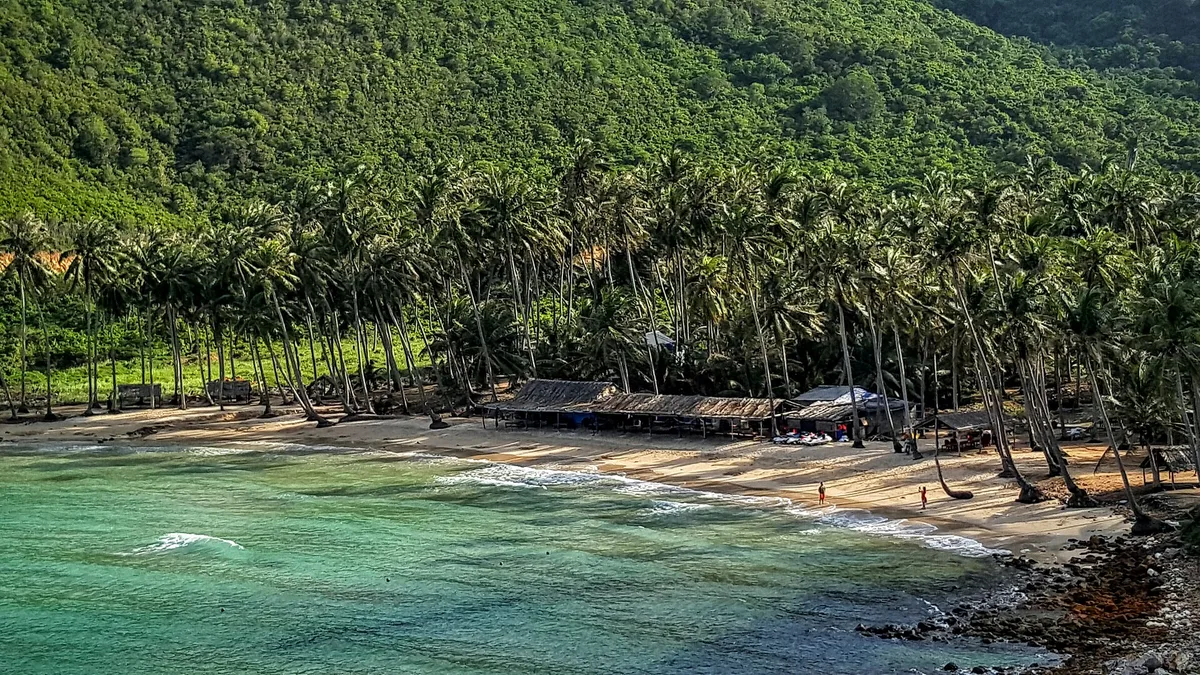 Plage de Nam (Sơn Trà), Sơn Trà, South Central Coast, Vietnam