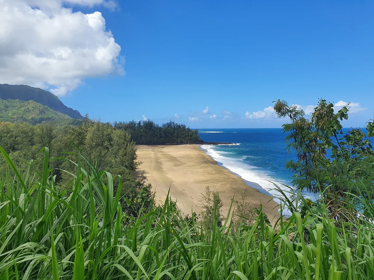 Plage de Lumaha'i, Hanalei, Hawaii, États-Unis — 6