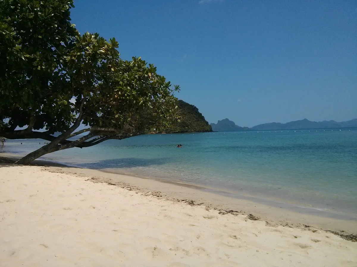Maremegmeg-Strand, El Nido, MIMAROPA, Philippinen