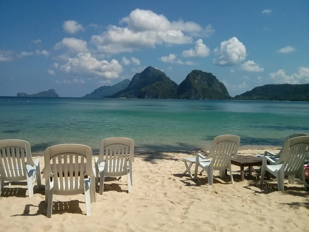 Maremegmeg-Strand, El Nido, MIMAROPA, Philippinen — 2