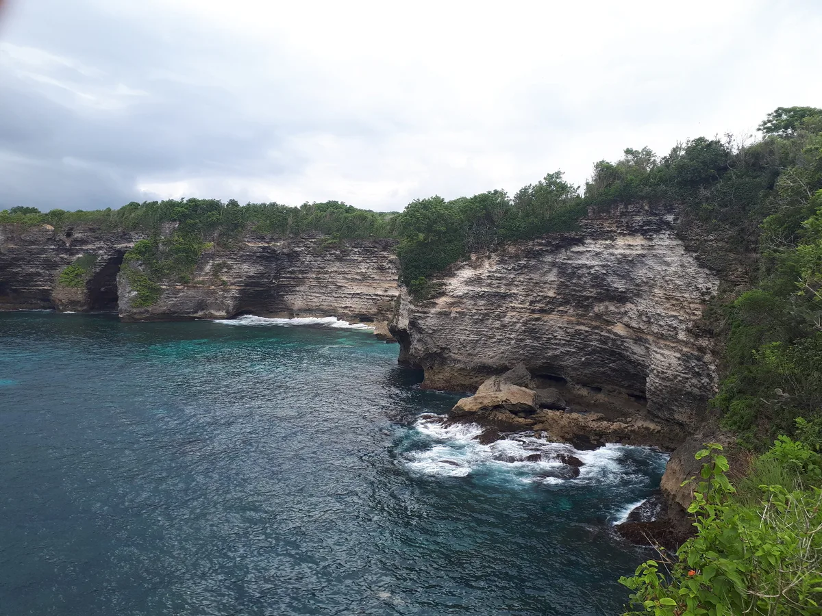 Plage de Pasih Uug, Bunga Mekar, Lesser Sunda Islands, Indonésie — 6