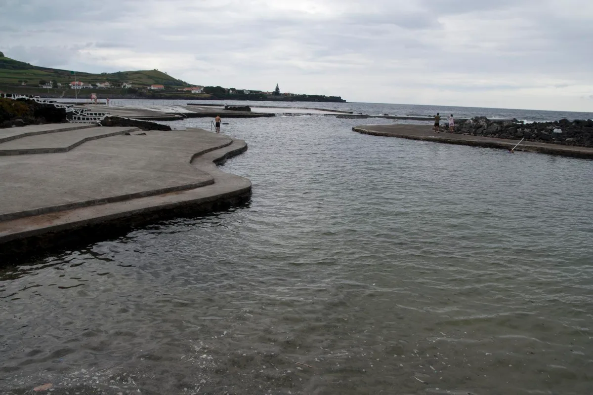 Piscines Naturelles de Porto Martins, Praia da Vitória, Azores, Portugal — 4