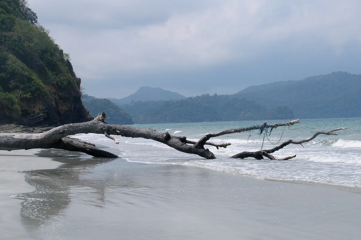 Koh Tarutao-Strand, Ko Sarai, Andaman Sea, Thailand — 4