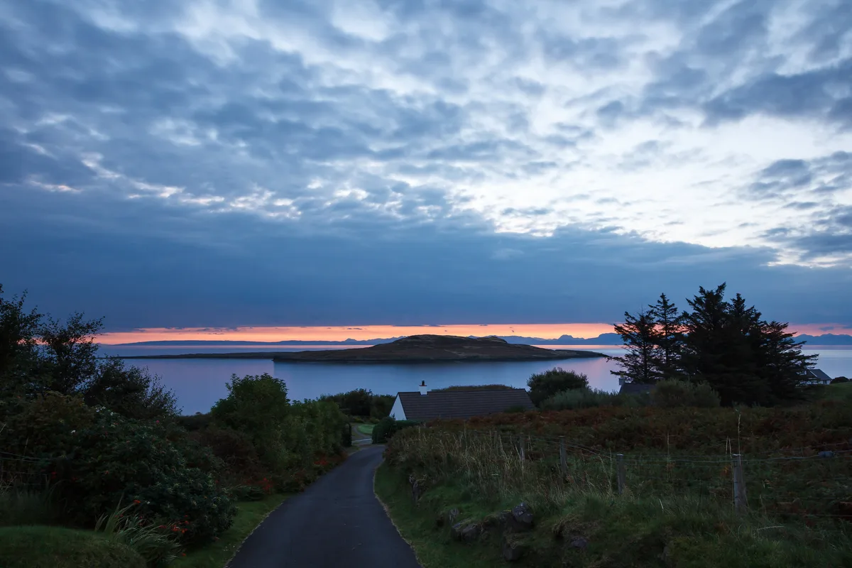 Camas Mòr Beach, Staffin, Scottish Islands, United Kingdom — 2