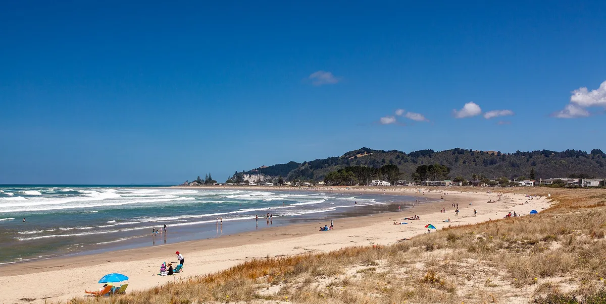 Playa de Whangamatā, Whangamatā, Waikato, Nueva Zelanda — 4