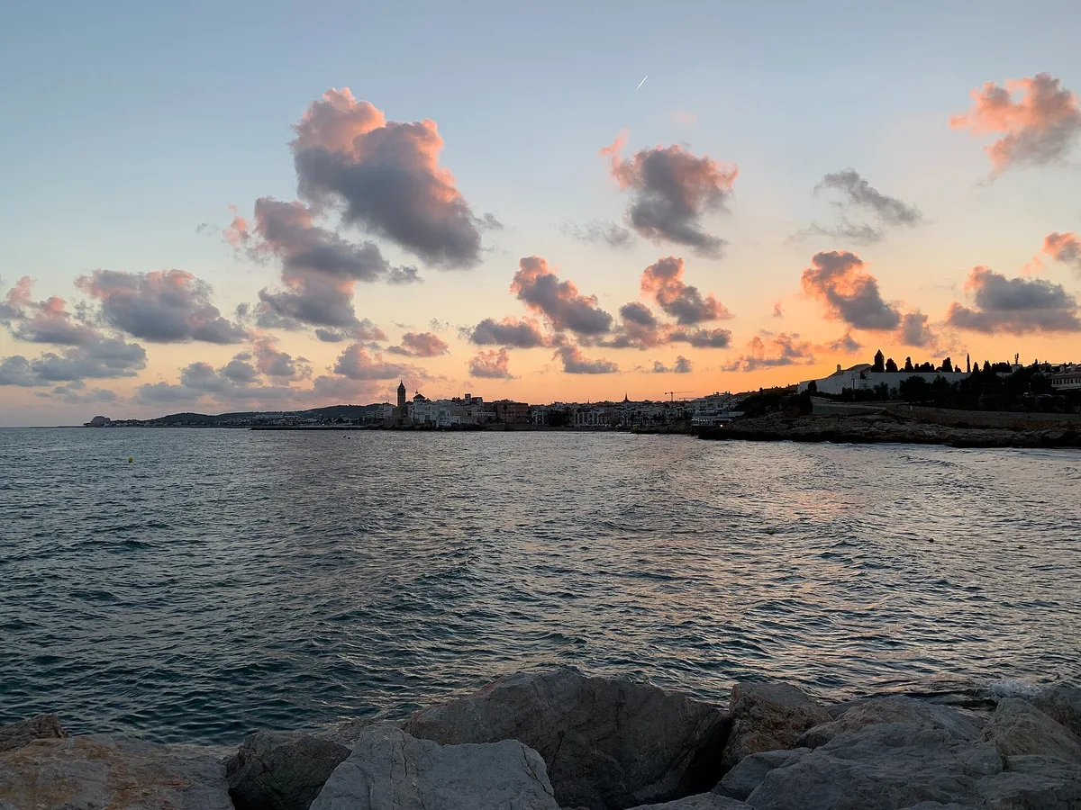 Platja dels Balmins, Sitges, Catalonia, España — 2