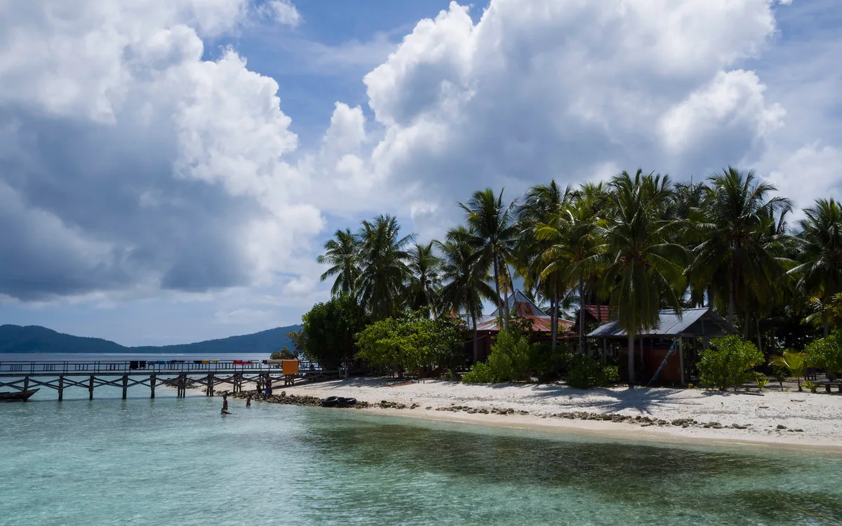 Arborek-Strand, Meosmansar, West Papua, Indonesien — 2