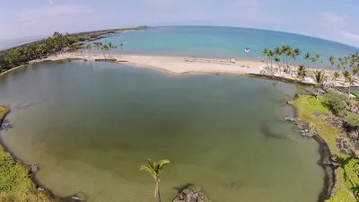 'Anaeho'omalu Beach