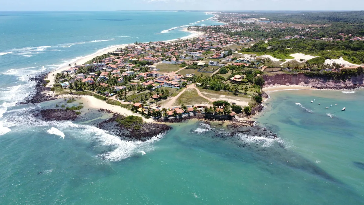 Baía dos Golfinhos Beach, Tibau do Sul, Northeast Brazil, Brazil