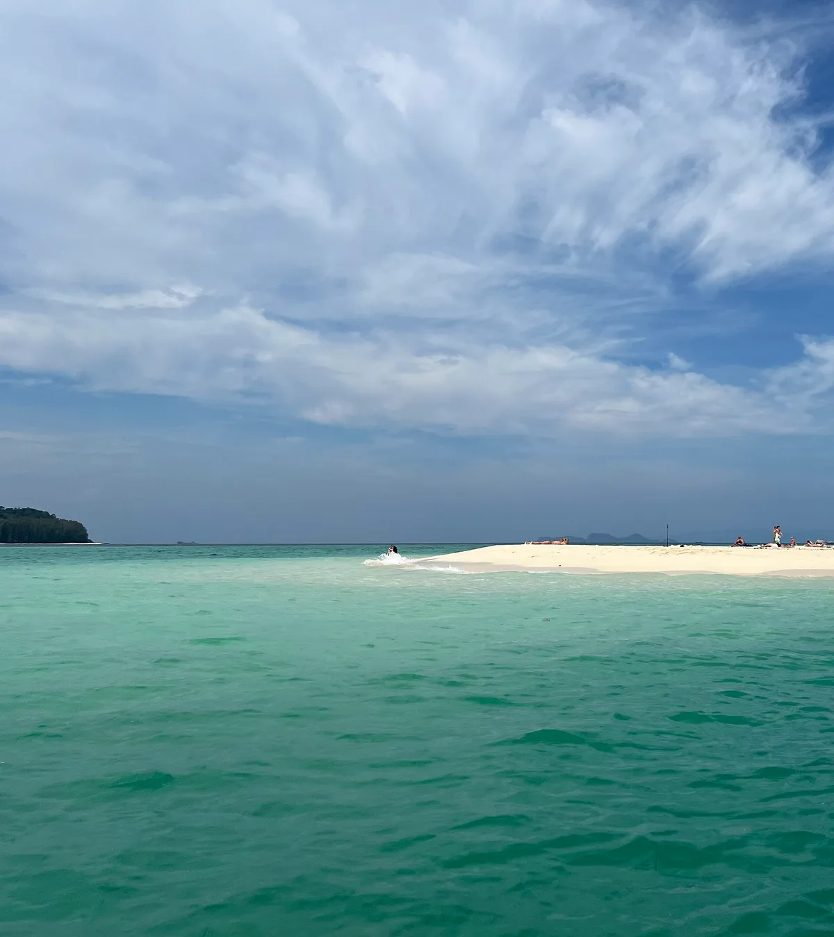Spiaggia di Koh Klang, Ko Sarai, Andaman Sea, Thailandia — 3