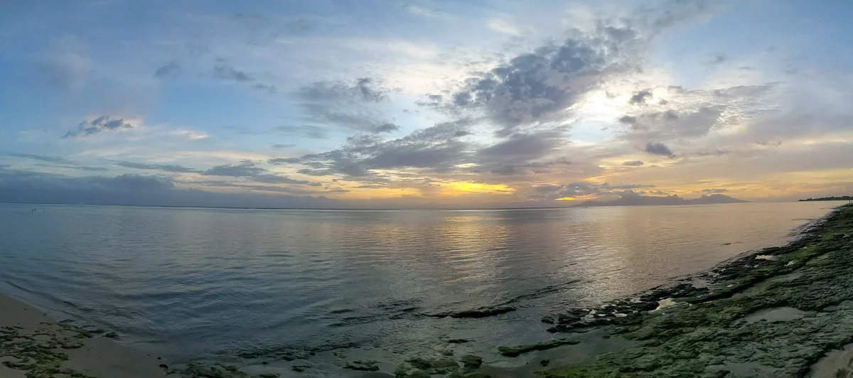 Vaiava-Strand, Puna'auia, Windward Islands, Französisch-Polynesien — 4