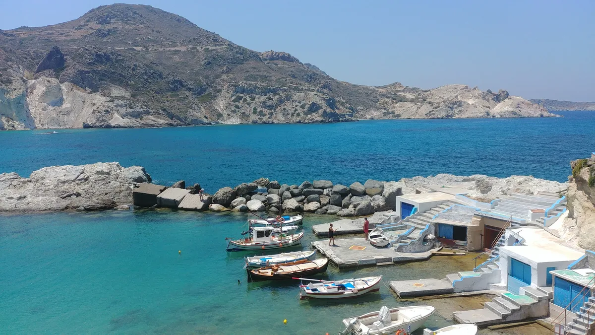 Playa de Mandrakia, Milos, Cyclades, Grecia — 3