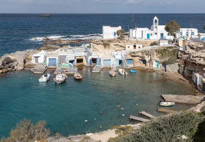 Plage de Mandrakia