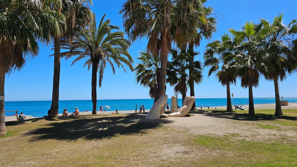 Playa Alexis, Fuengirola, Andalusia, España — 6
