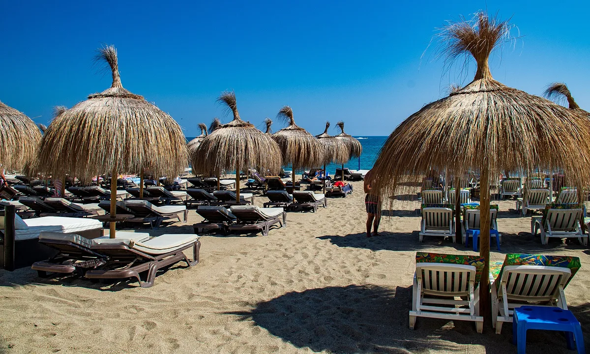 Playa Alexis, Fuengirola, Andalusia, España — 2
