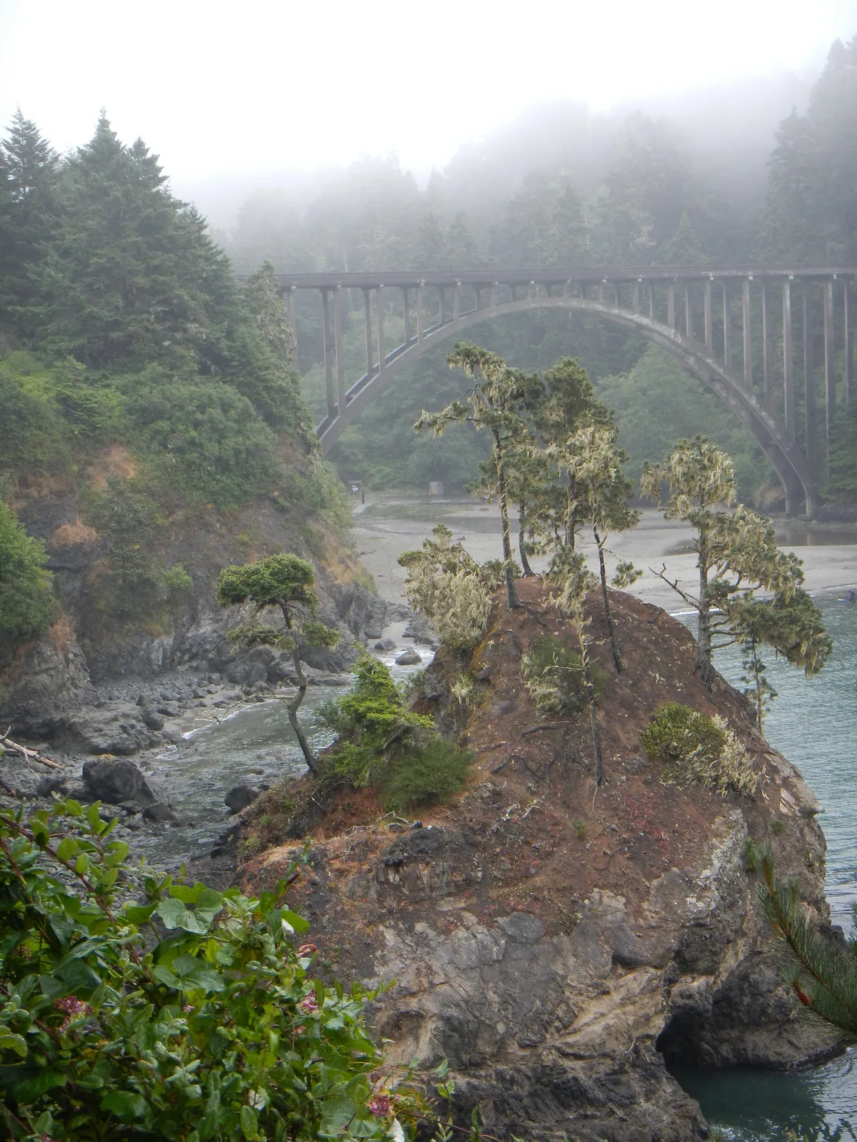 Russian Gulch State Beach, Mendocino, California Coast, United States — 3