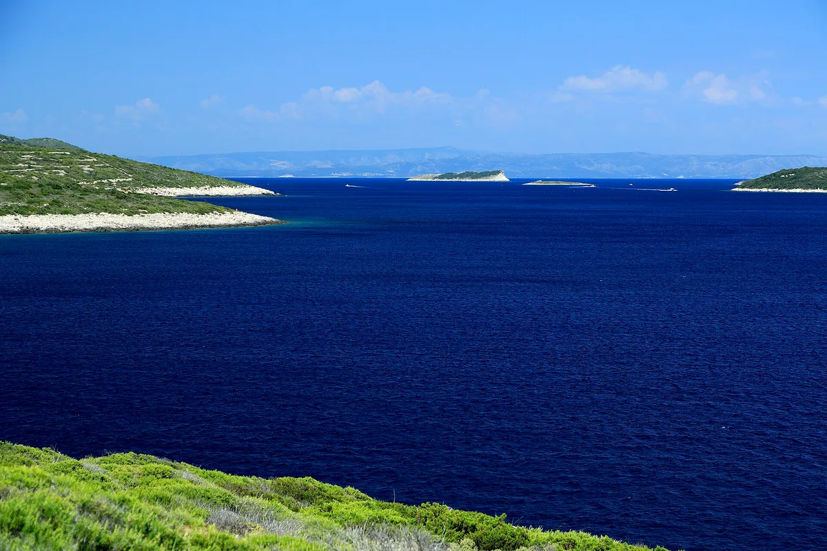 Plage de Zaglav, Vis, Dalmatia, Croatie — 4