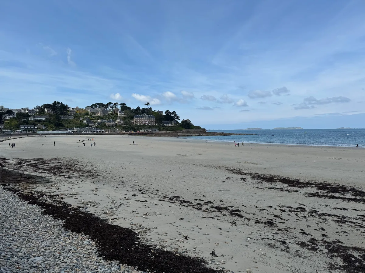 Trestraou-Strand, Perros-Guirec, Brittany, Frankreich — 2