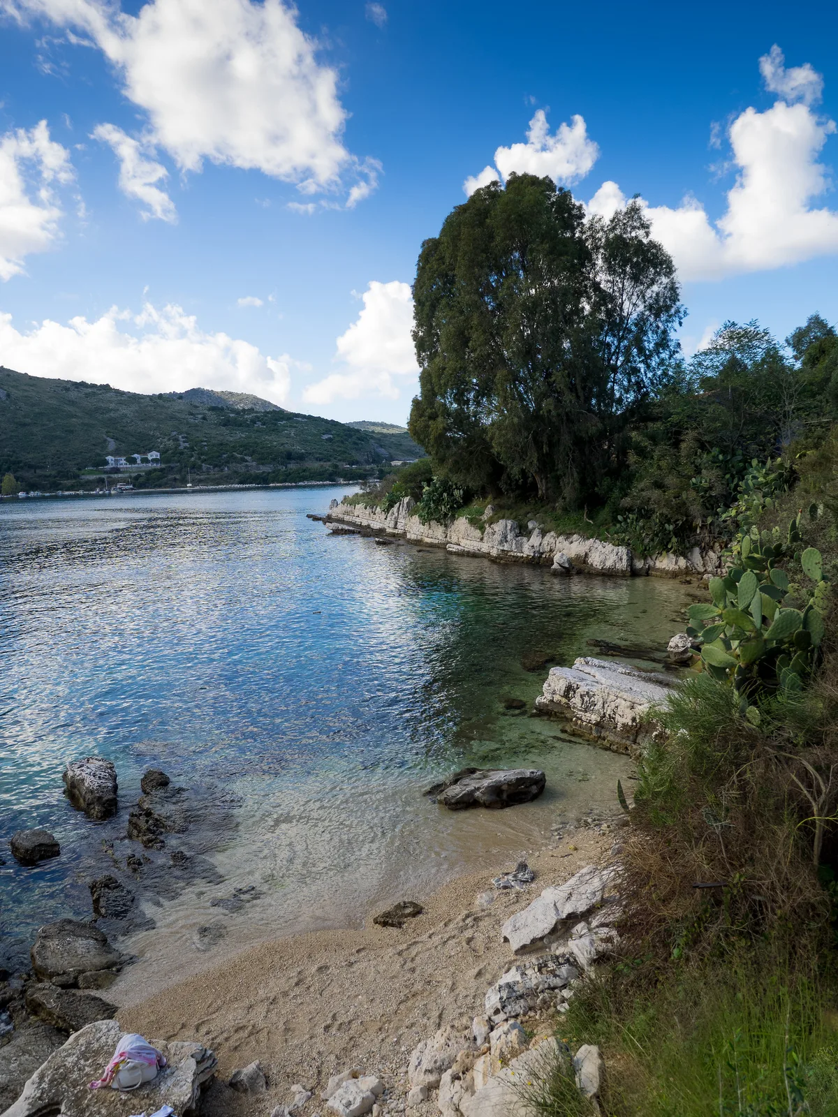Kassiopi-Strand, North Corfu Municipality, Ionian Islands, Griechenland — 6