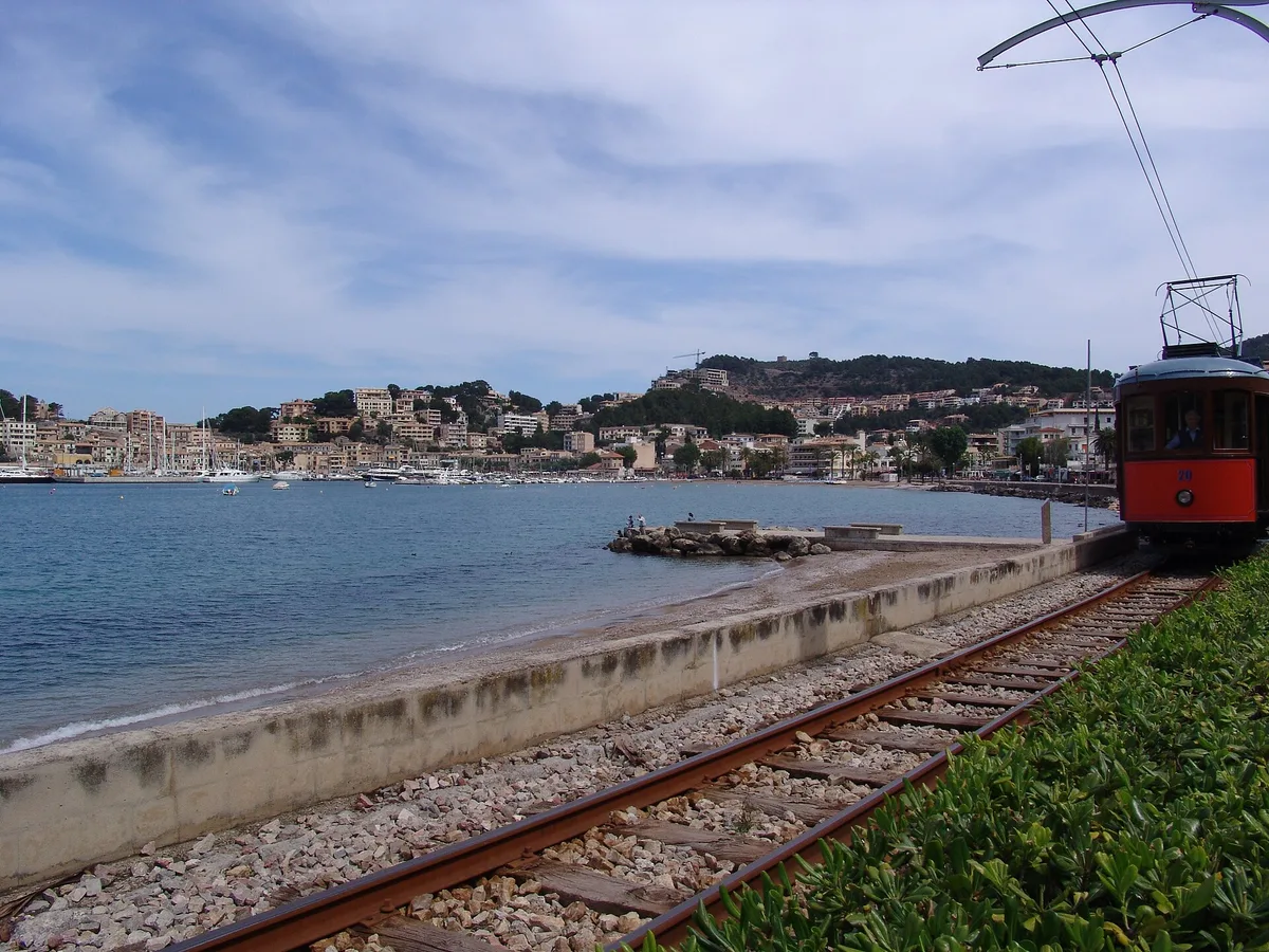 Platja de Port de Sóller, Sóller, Balearic Islands, España — 2