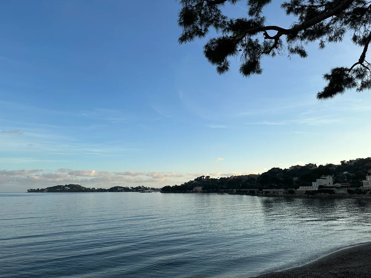 Beaulieu-sur-Mer Beach, Beaulieu-sur-Mer, Provence-Alpes-Côte d'Azur, France