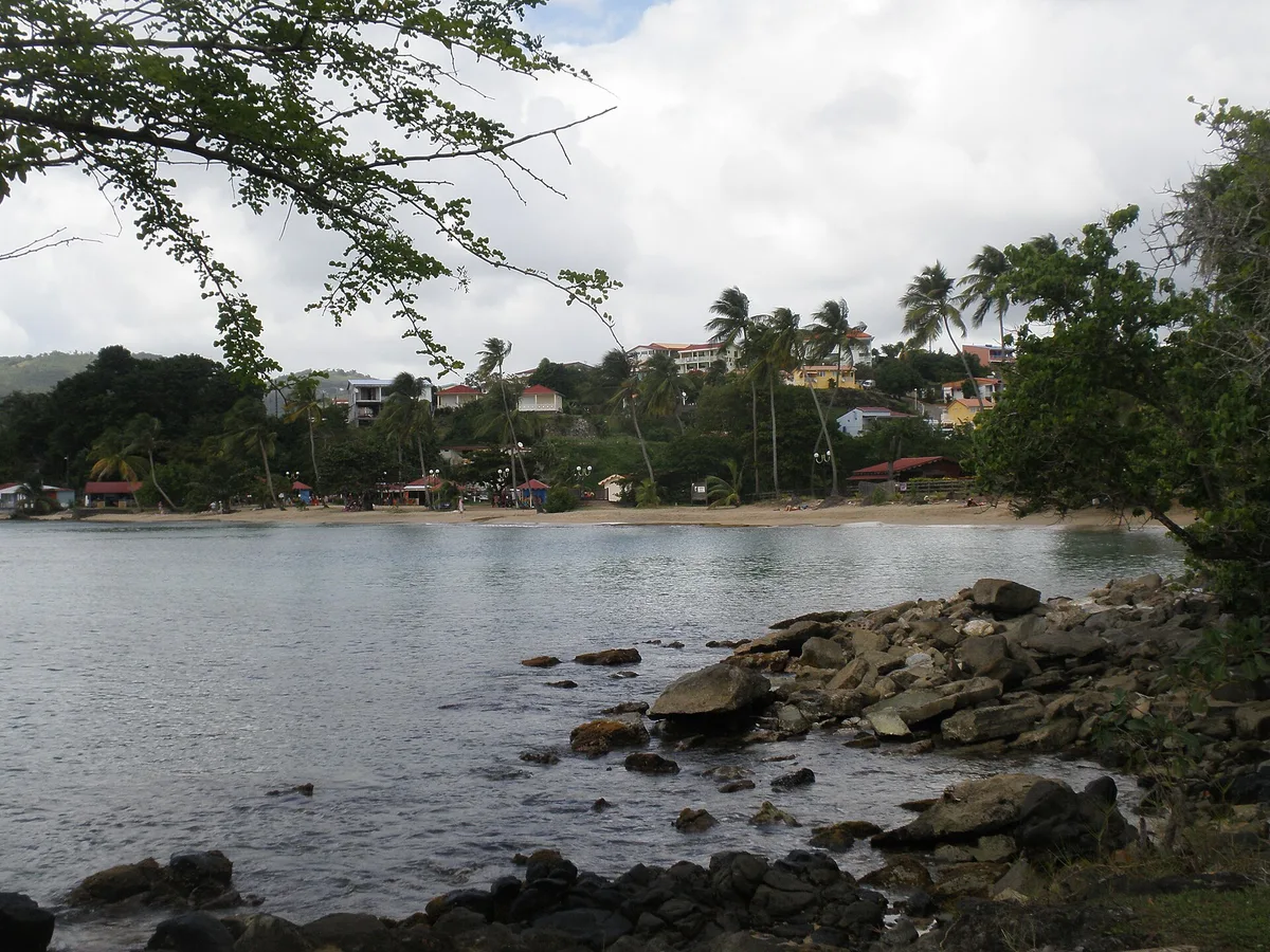 Anse Figuier, Rivière-Pilote, Martinique, France — 4