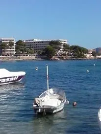 Playa Es Canar, Santa Eulària des Riu, Balearic Islands, España — 4