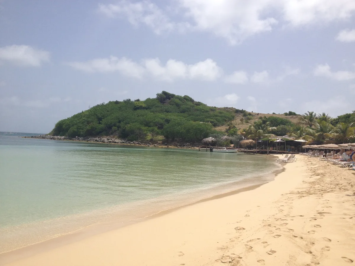 Pinel Island Beach, Saint-Martin, French Antilles, Saint-Martin (French part) — 3