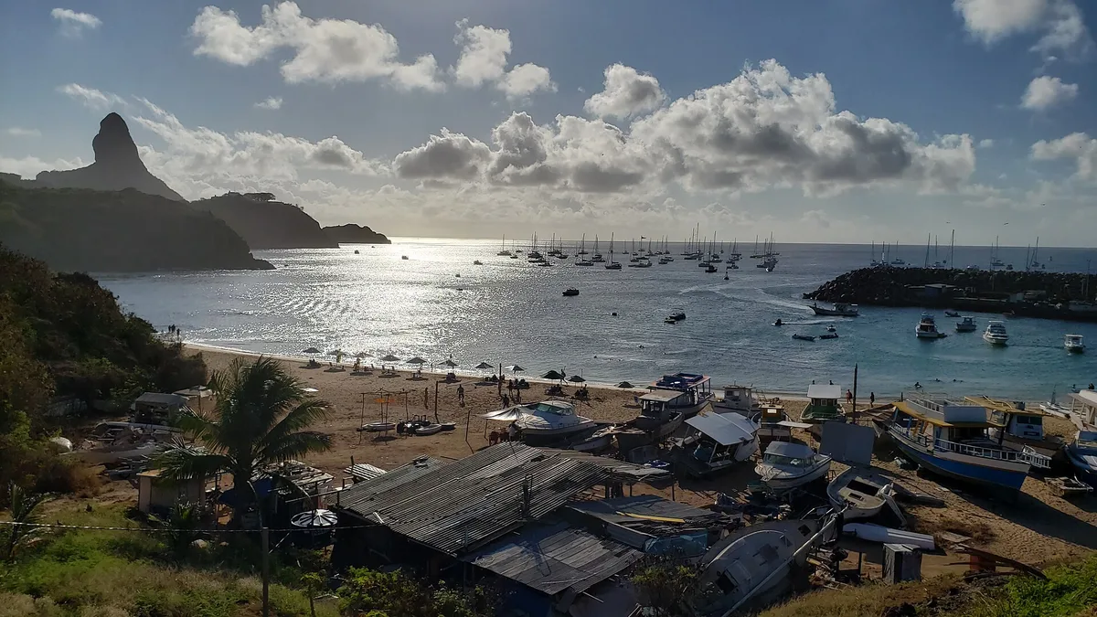 Plage du Buraco da Raquel, Fernando de Noronha, Brazilian Islands, Brésil — 4