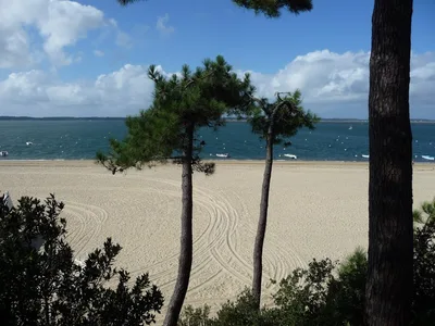 Plage d'Arcachon, Arcachon, Nouvelle-Aquitaine, France — 4