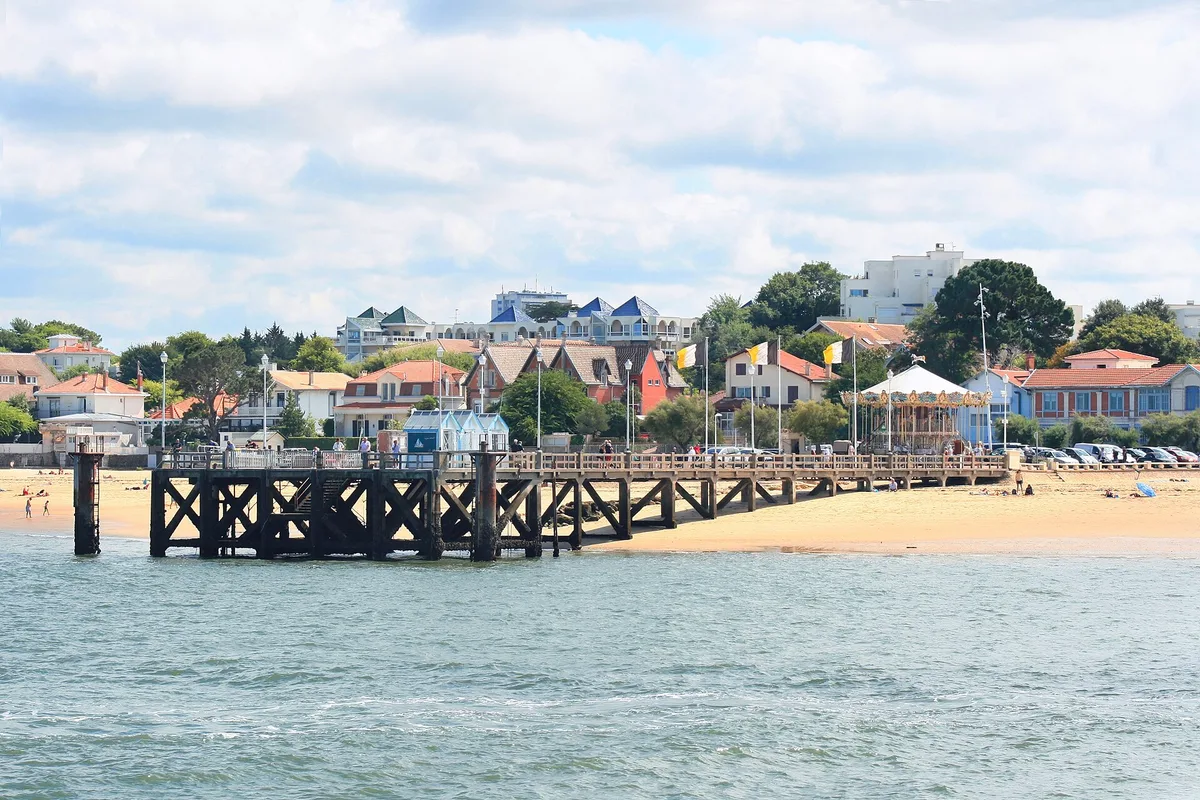 Plage d'Arcachon, Arcachon, Nouvelle-Aquitaine, France — 3
