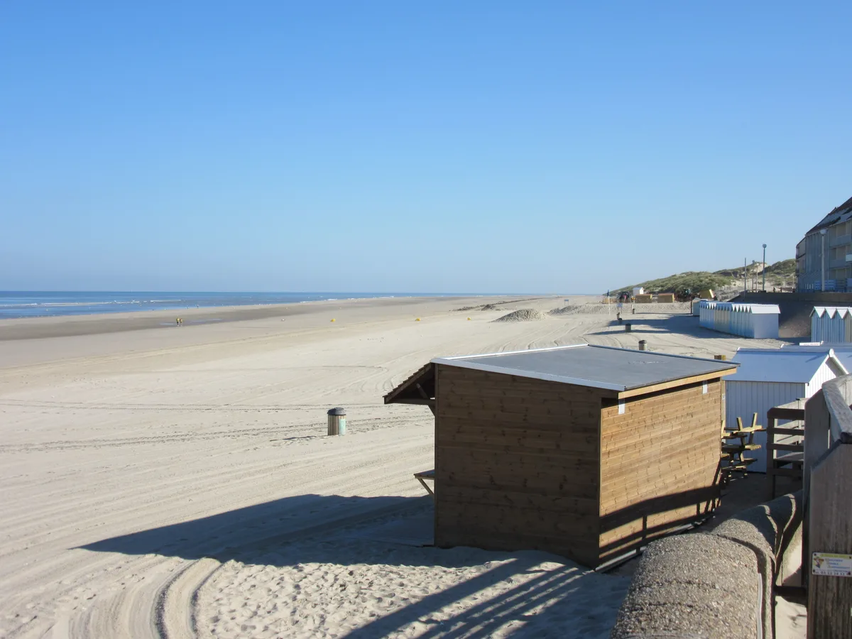 Fort-Mahon Beach, Fort-Mahon-Plage, Hauts-de-France, France — 5