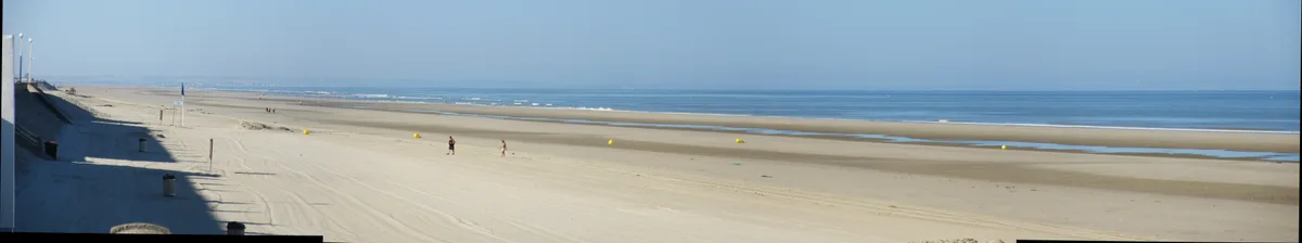 Fort-Mahon Beach, Fort-Mahon-Plage, Hauts-de-France, France — 4