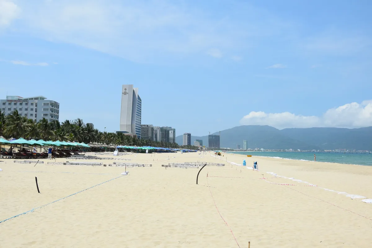 Playa de Mỹ Khê, My An, South Central Coast, Vietnam — 3