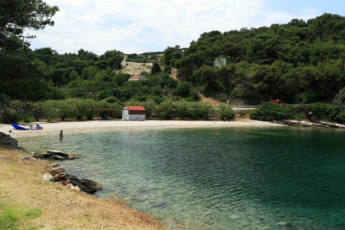 Playa de Splitska, Splitska, Adriatic Islands, Croacia — 3