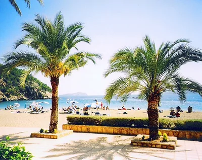 Cala de Sant Vicent, Sant Joan de Labritja, Balearic Islands, España — 4