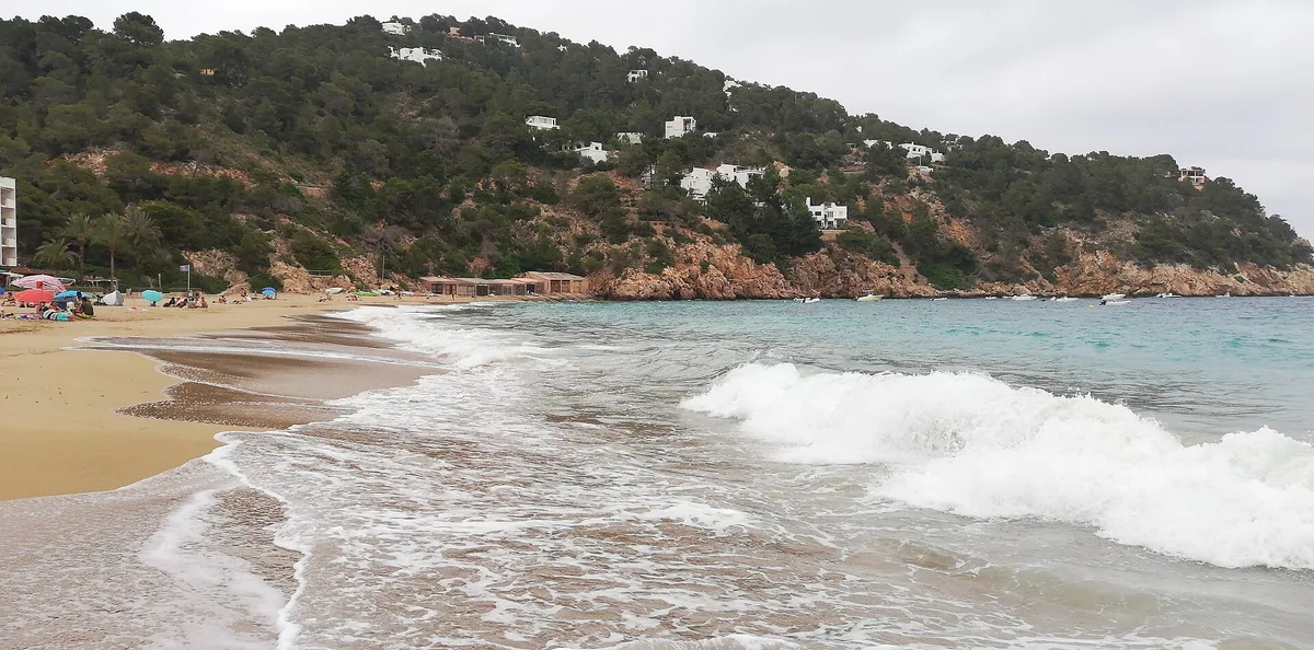 Cala de Sant Vicent, Sant Joan de Labritja, Balearic Islands, España — 5