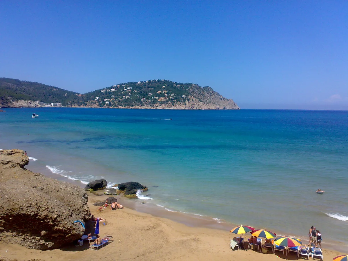 Cala de Sant Vicent, Sant Joan de Labritja, Balearic Islands, España — 6