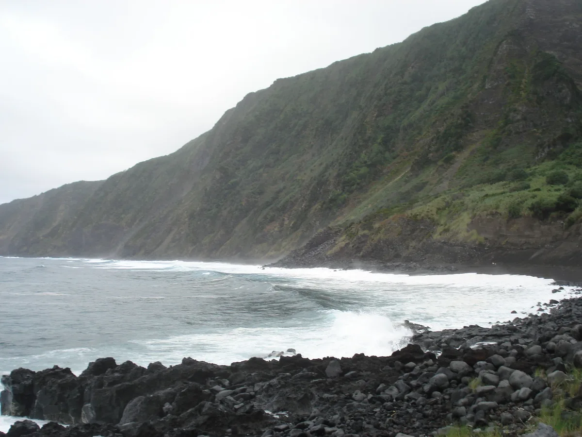 Plage des Flamengos, Flamengos, Azores, Portugal — 4