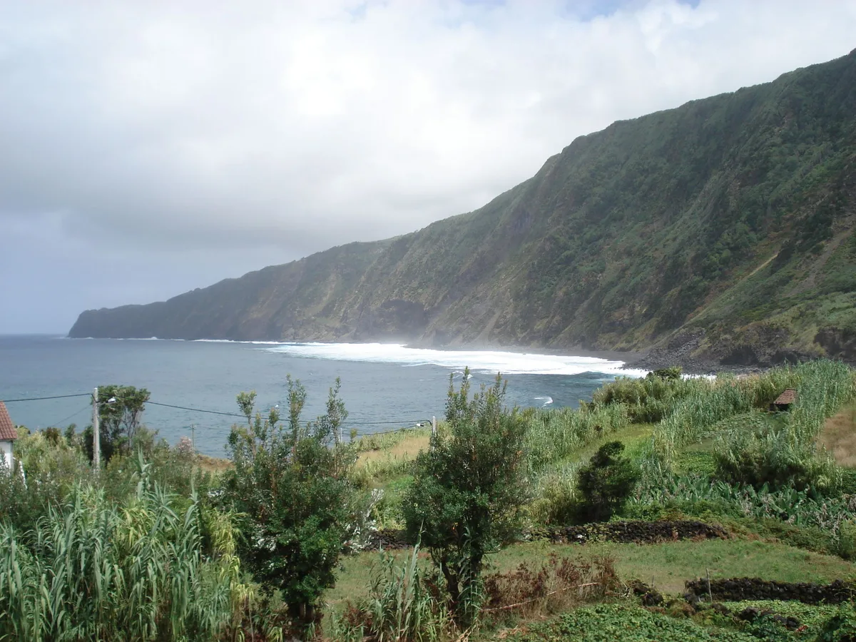 Plage des Flamengos, Flamengos, Azores, Portugal — 6