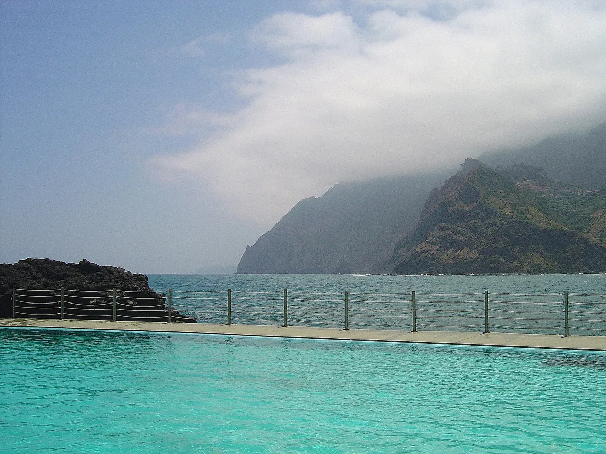 Plage de Porto da Cruz, Machico, Madeira Archipelago, Portugal — 6