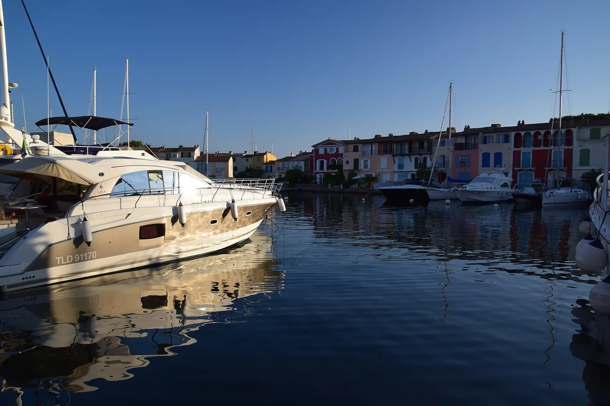 Plage de Grimaud, Grimaud, Provence-Alpes-Côte d'Azur, France — 2