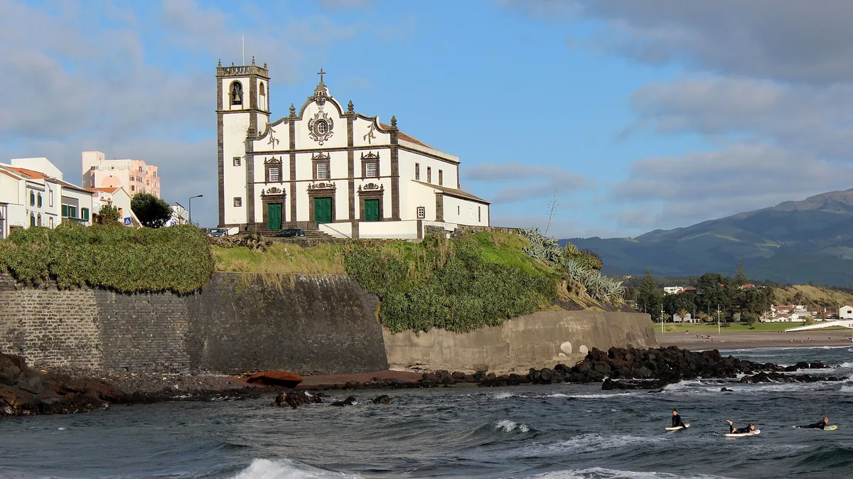 Plage de São Roque, Ponta Delgada, Azores, Portugal