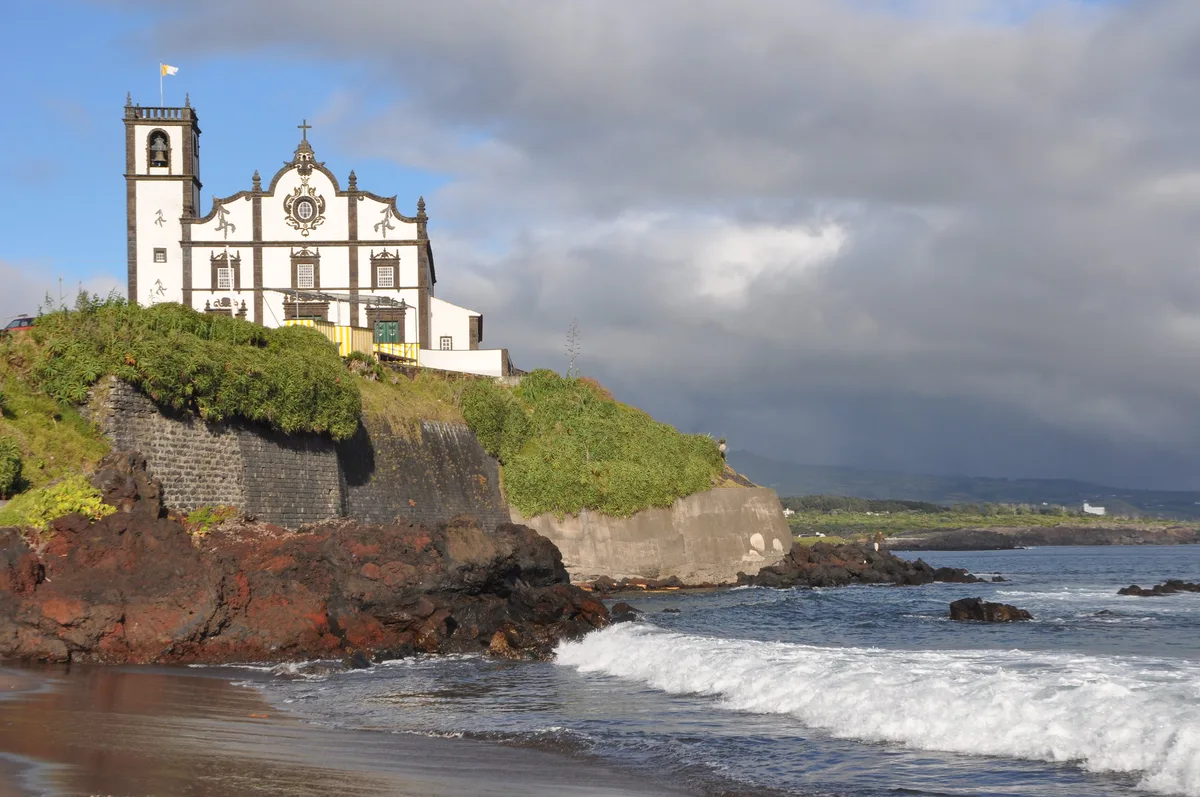 Plage de São Roque, Ponta Delgada, Azores, Portugal — 3
