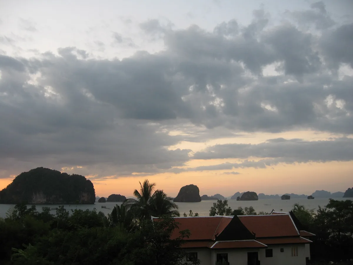 Khao Thong-Strand, Mueang Krabi, Andaman Sea Coast, Thailand — 2